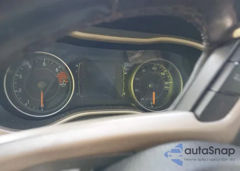 2016 Jeep Cherokee Latitude из США, поврежденный, VIN 1C4PJLCB5GW125447